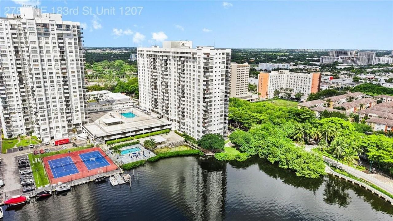 2780 NE 183rd St, Unit 1207, Aventura, FL 33160 Photo