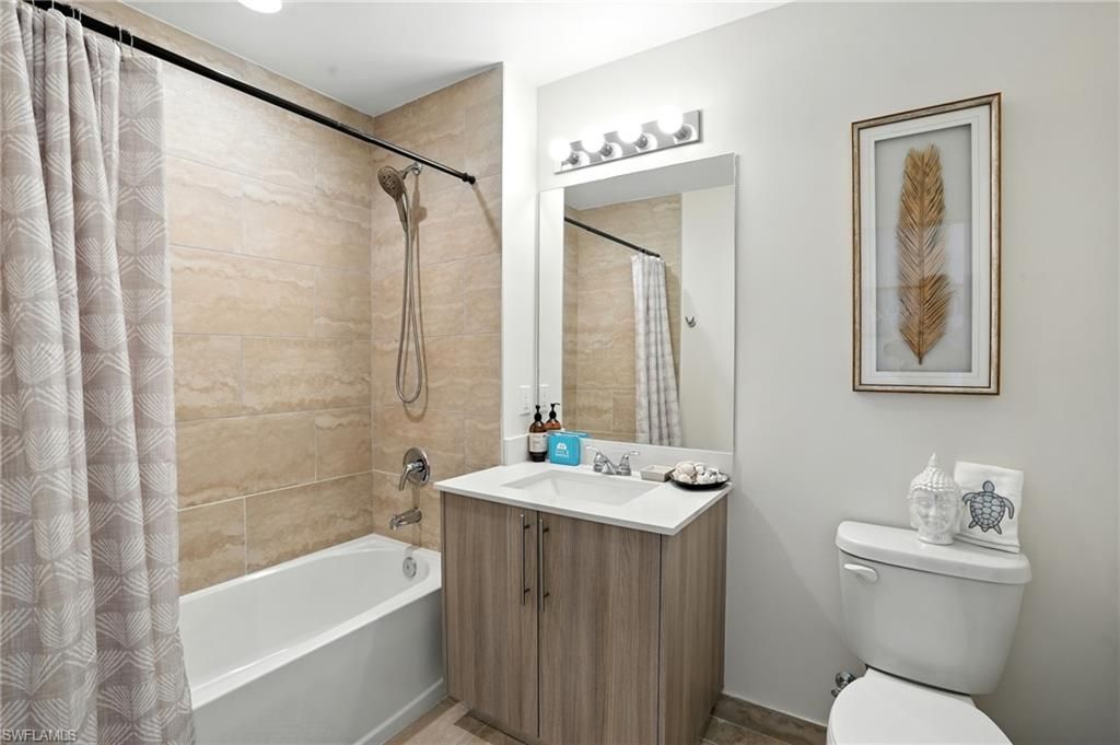 15901 Royal Pointe Ln , Unit 301, Fort Myers, FL 33908 Photo
