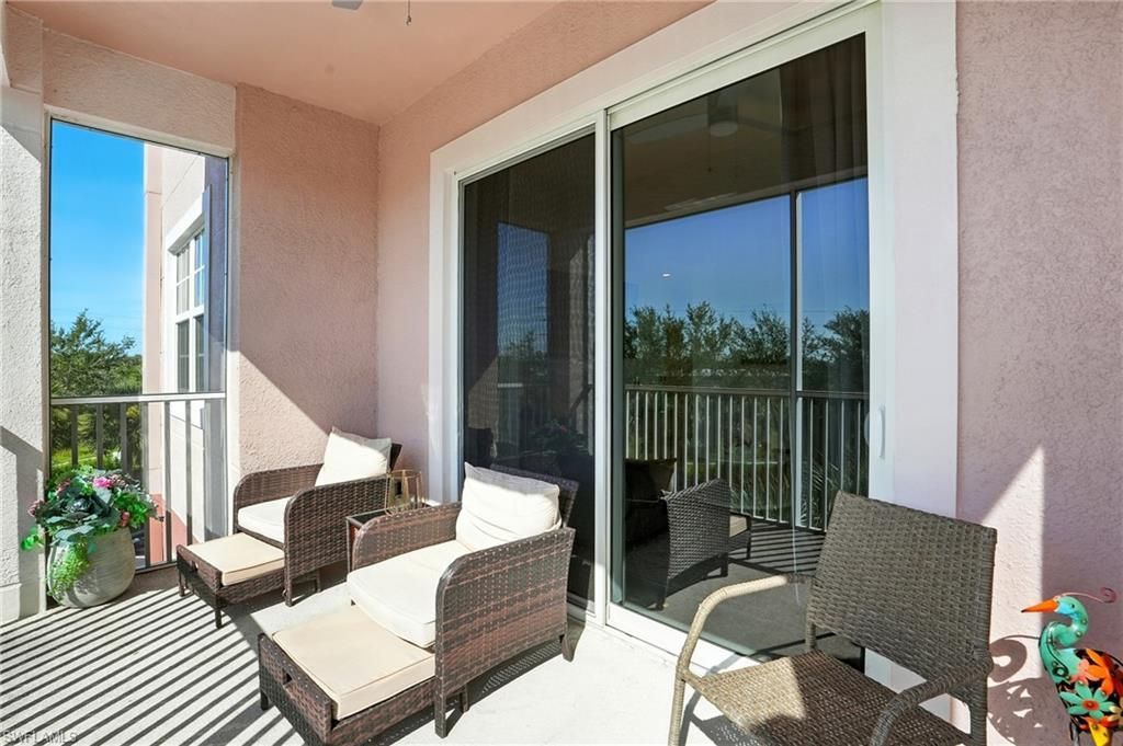 15901 Royal Pointe Ln , Unit 301, Fort Myers, FL 33908 Photo