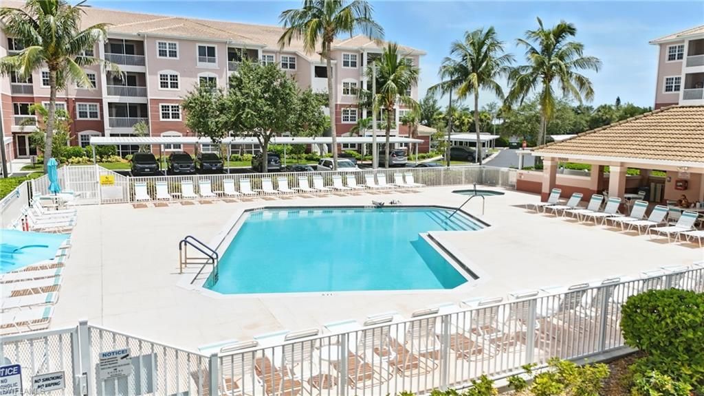 15901 Royal Pointe Ln , Unit 301, Fort Myers, FL 33908 Photo