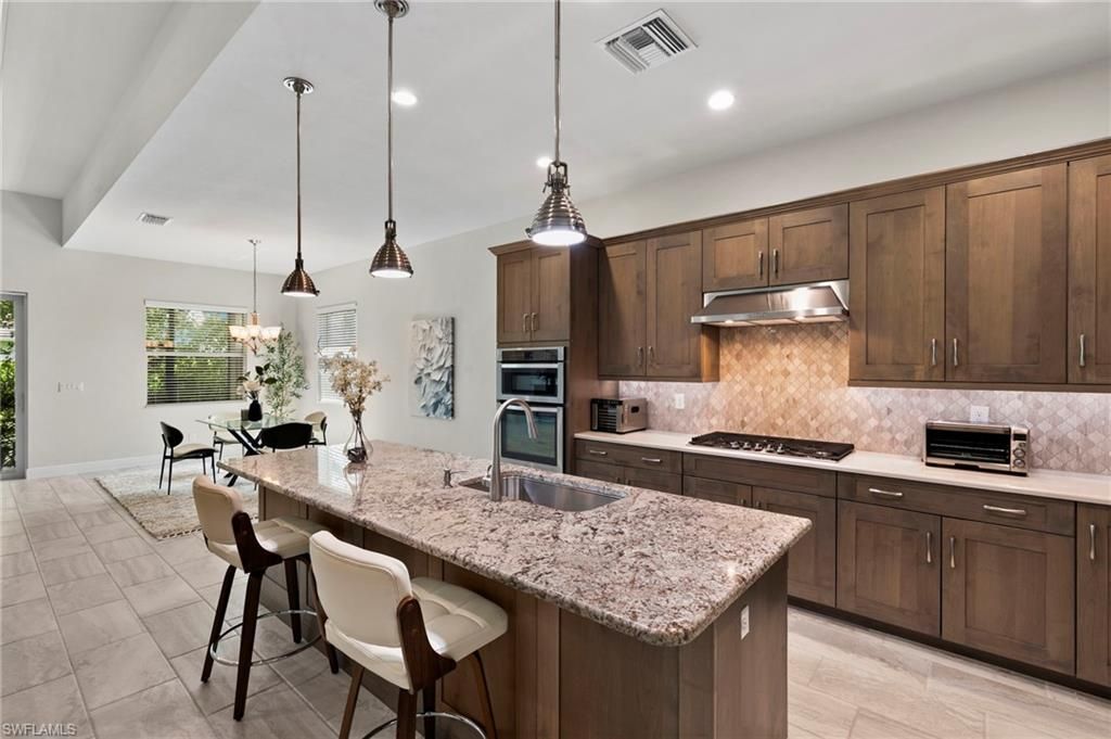 8950 Mustique Ln, Naples, FL 34114 Photo