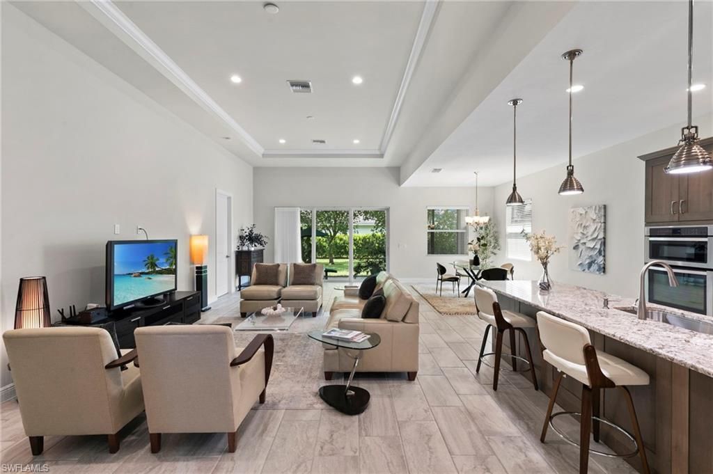 8950 Mustique Ln, Naples, FL 34114 Photo