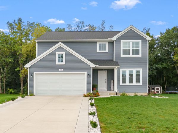 5149 Mclin Drive, Kalamazoo, MI 49009