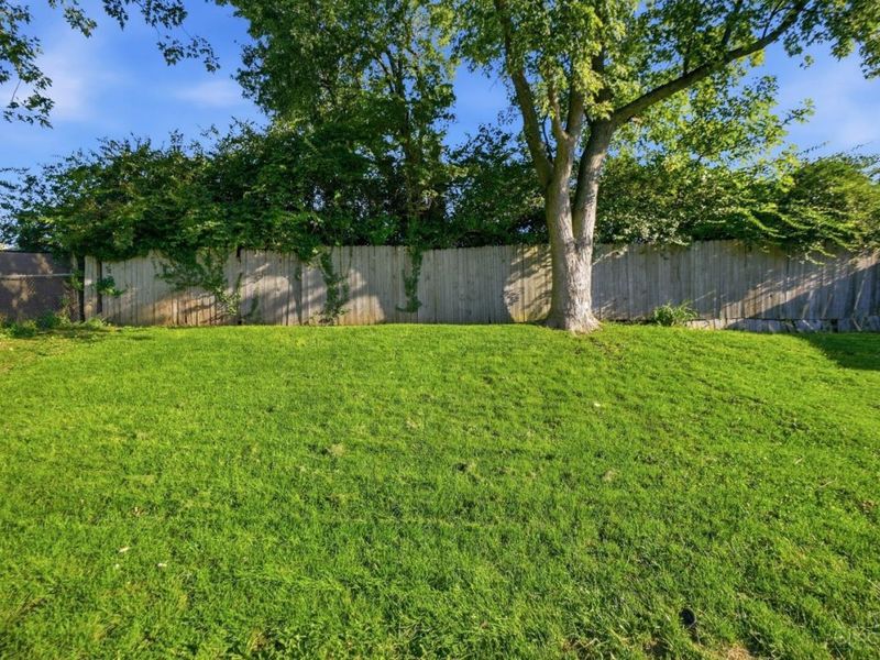 723 Ledro Street, Springdale, OH 45246 Photo 31