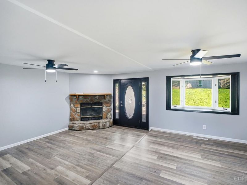 723 Ledro Street, Springdale, OH 45246 Photo 4