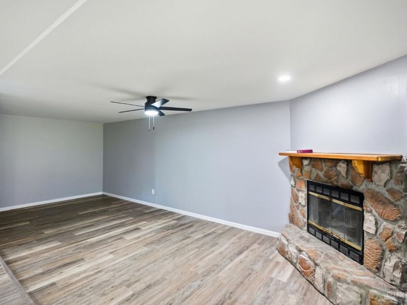 723 Ledro Street, Springdale, OH 45246 Photo 6