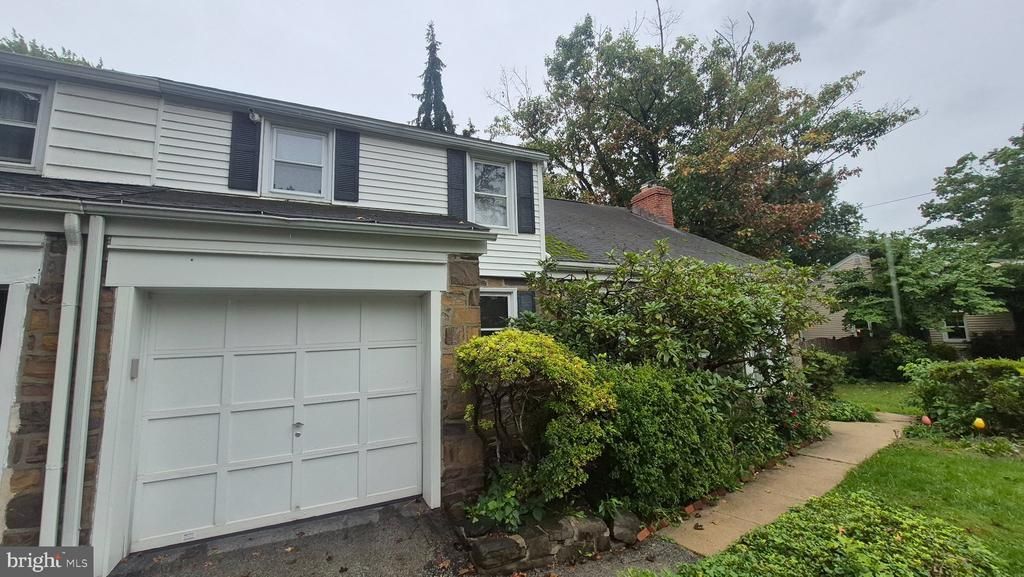 217 MONTGOMERY AVENUE , NORRISTOWN, PA 19401