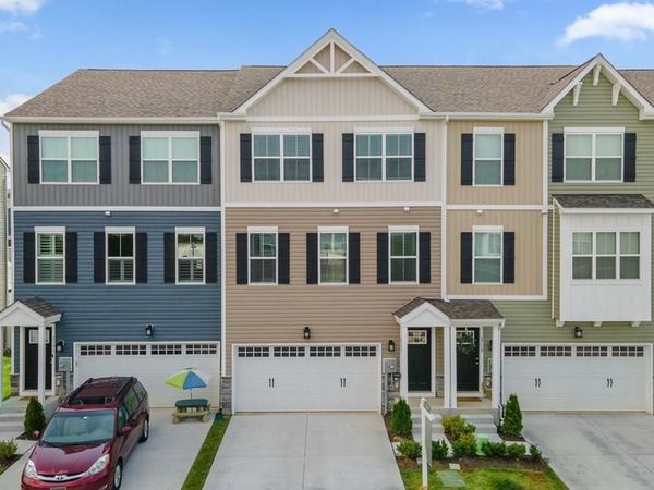 2753 TOWN VIEW CIRCLE , NEW WINDSOR, MD 21776