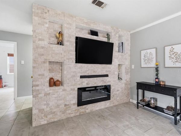 450 Price Drive , Lewisville, TX 75067