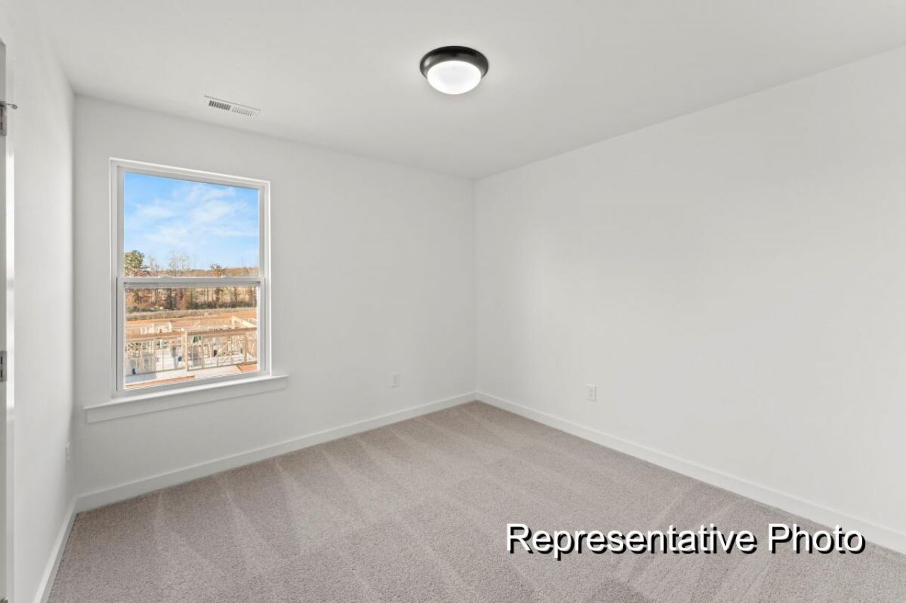 1014 Toland Drive Photo 10