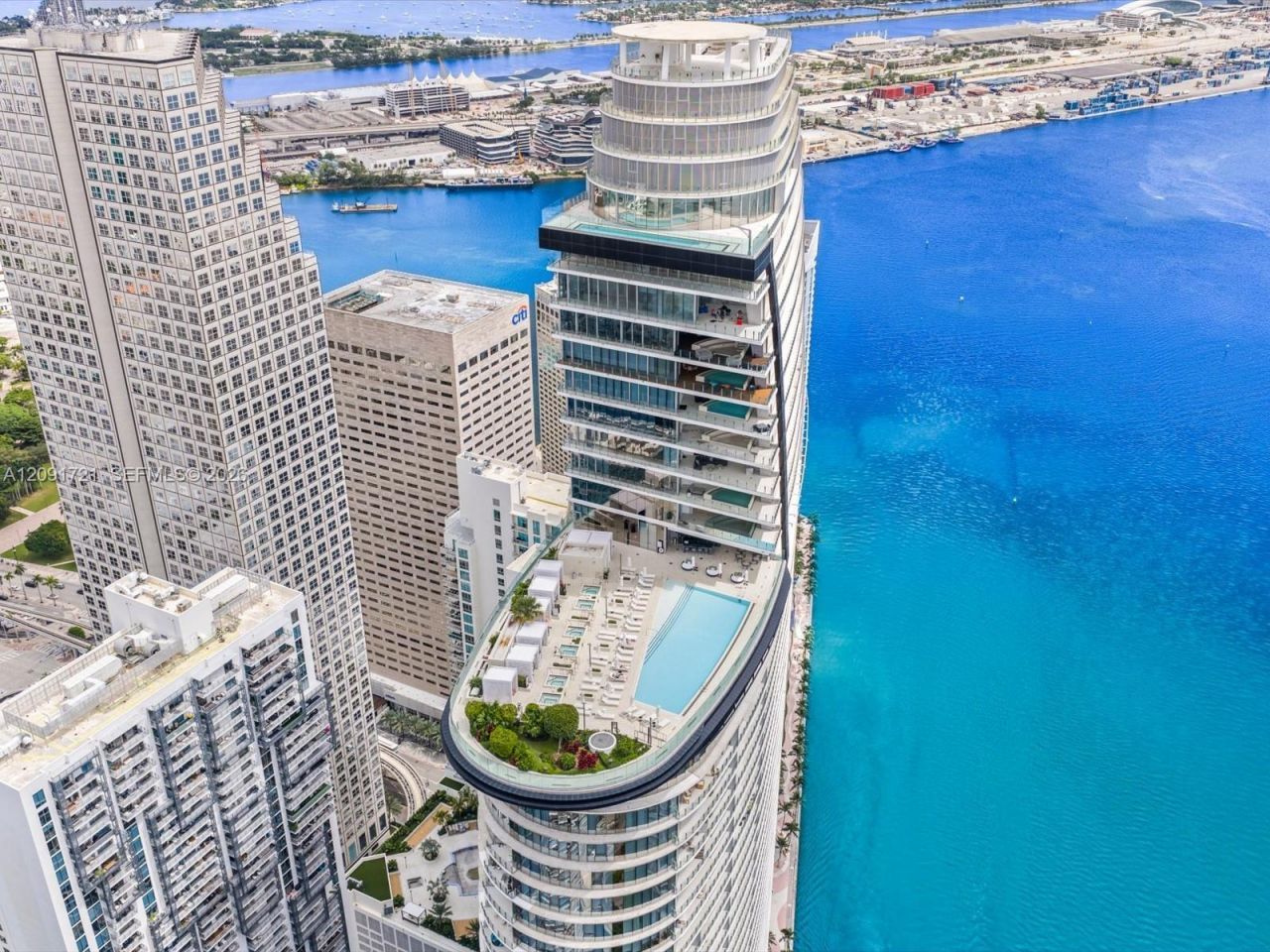 300 Biscayne Boulevard Way , Unit 3304C, Miami, FL 33131 Photo
