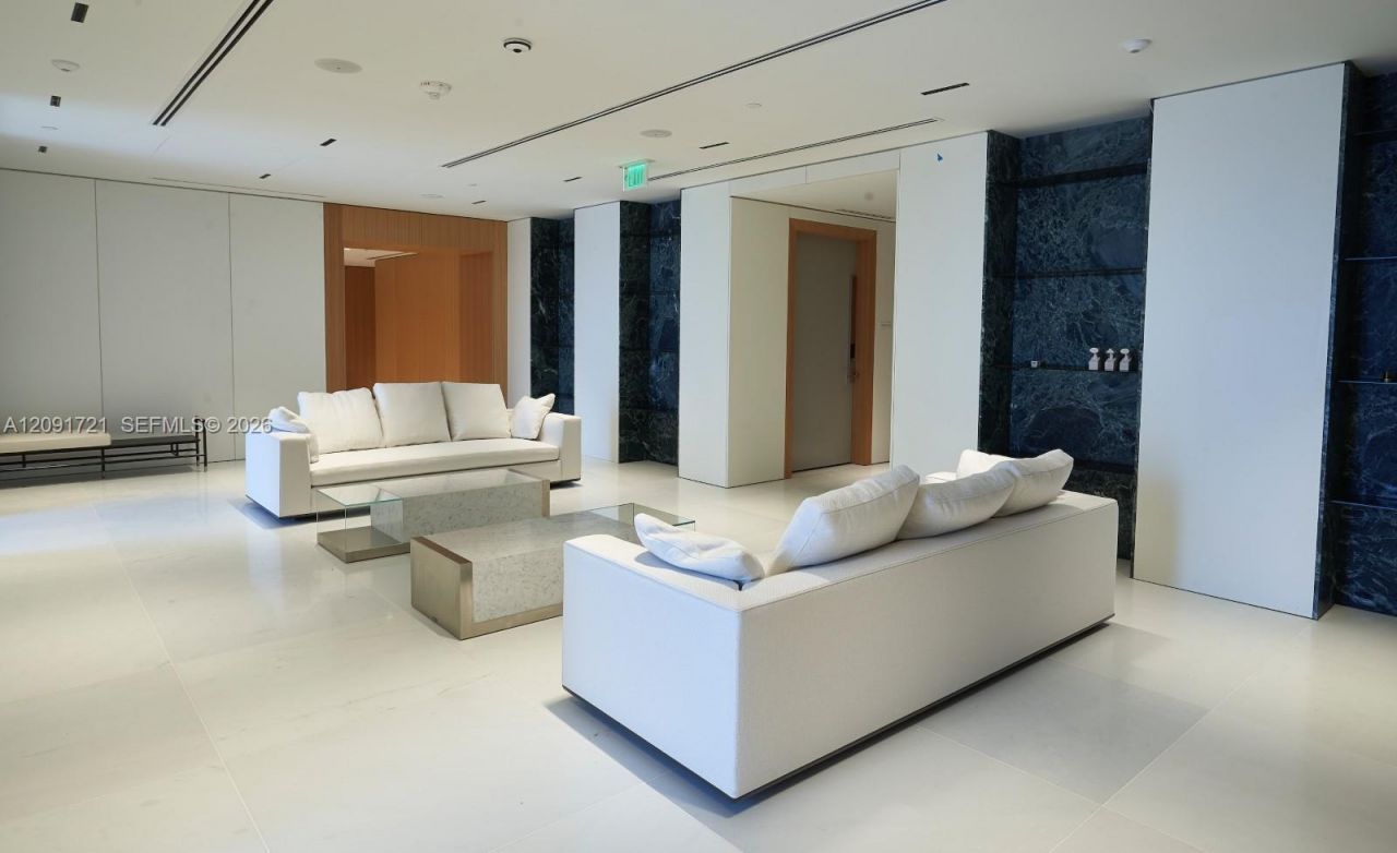 300 Biscayne Boulevard Way , Unit 3304C, Miami, FL 33131 Photo