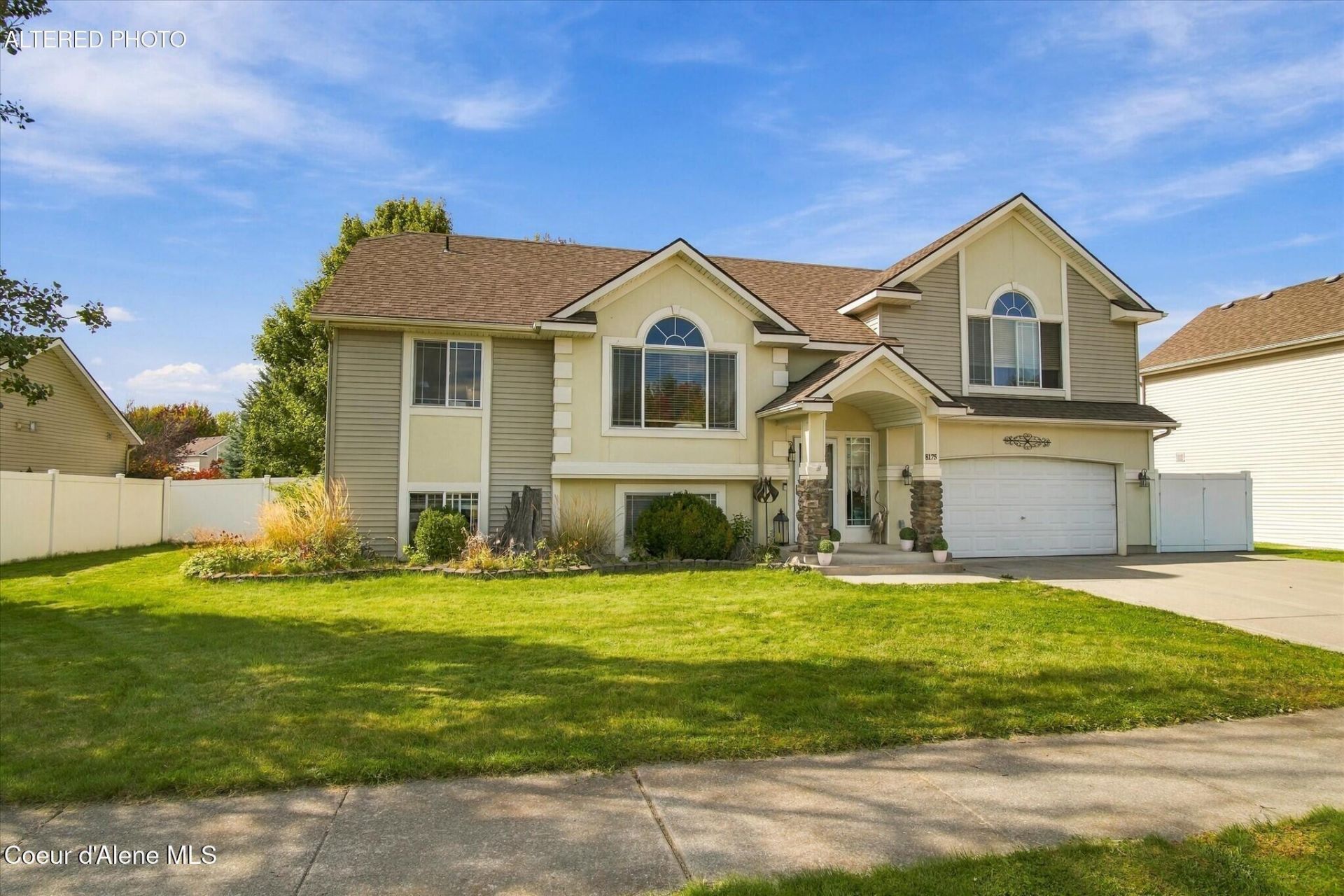 8175 N Salmonberry Lp  primary photo