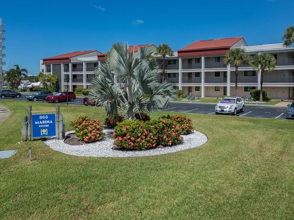 868 BAYWAY BOULEVARD , Unit 208, CLEARWATER, FL 33767