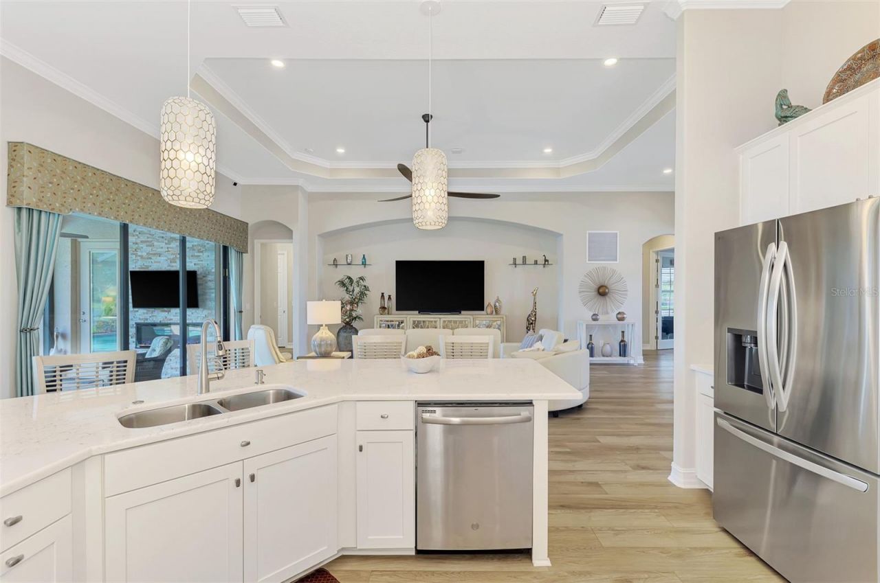 10800 Whisk Fern Drive, Venice, FL 34293 Photo