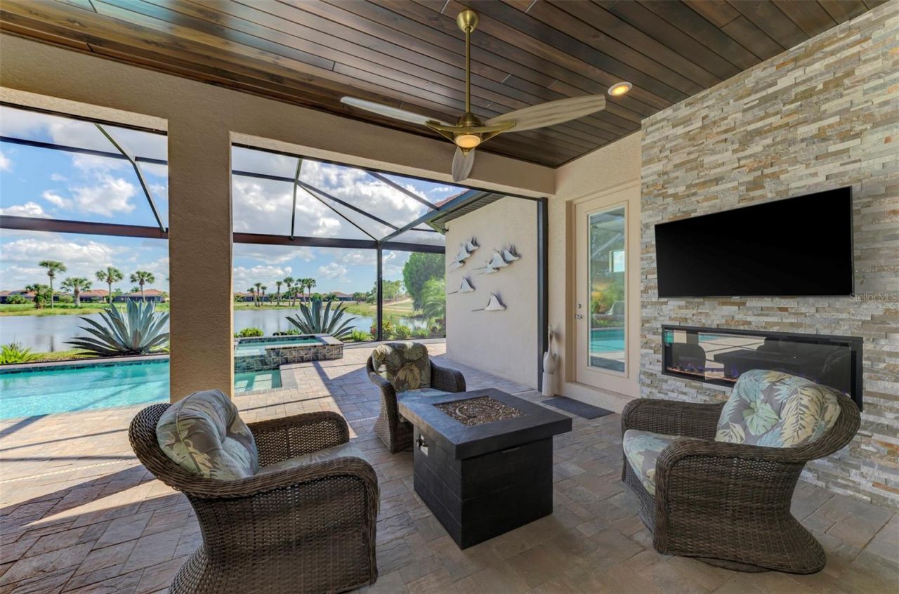 10800 Whisk Fern Drive, Venice, FL 34293 Photo