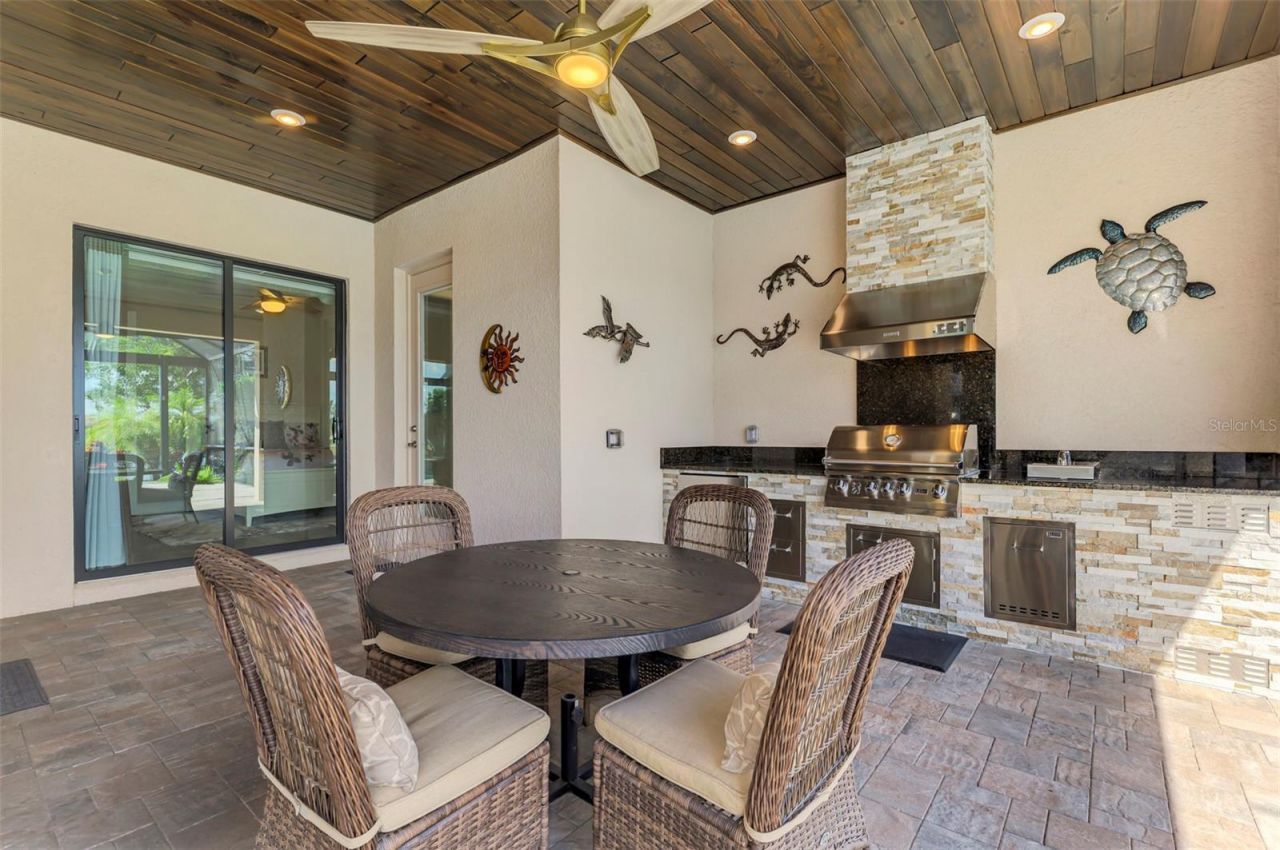 10800 Whisk Fern Drive, Venice, FL 34293 Photo