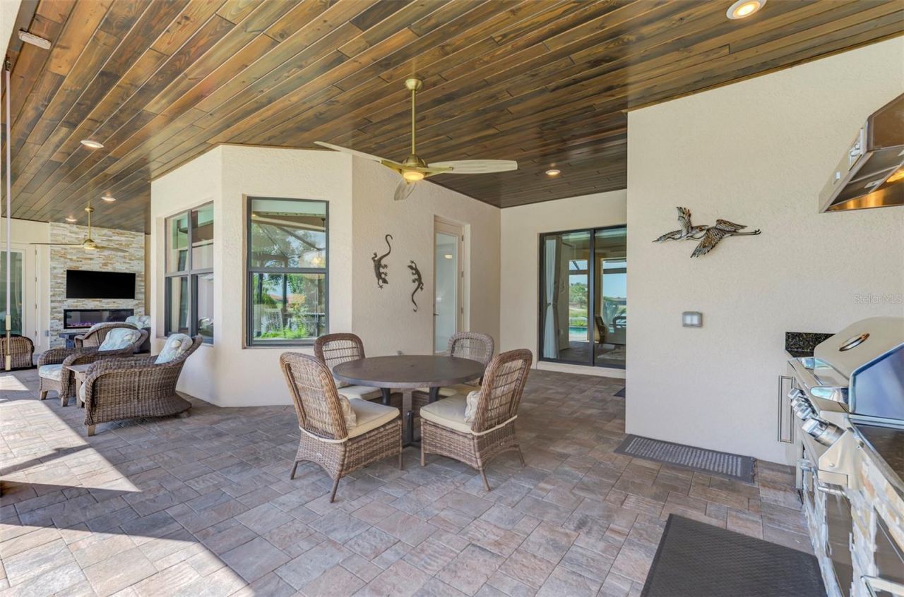 10800 Whisk Fern Drive, Venice, FL 34293 Photo