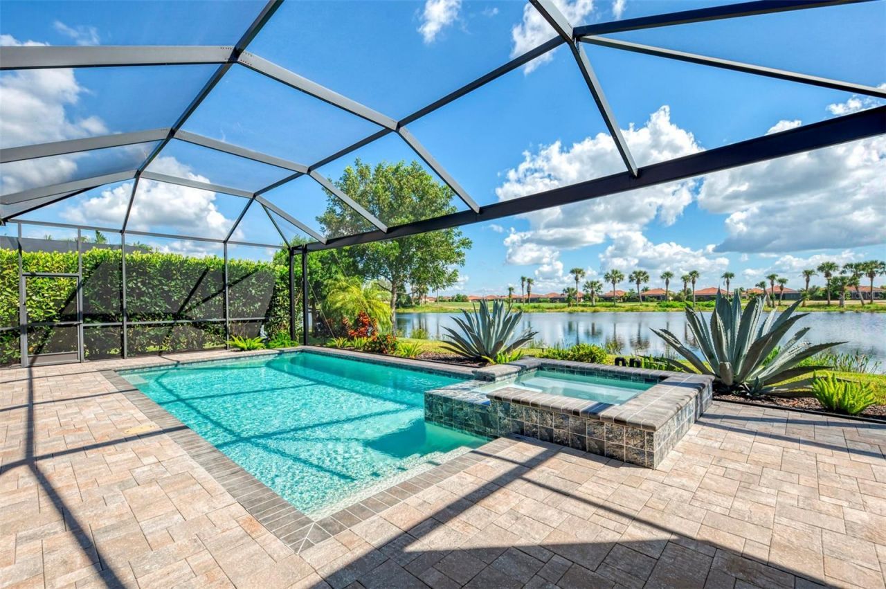 10800 Whisk Fern Drive, Venice, FL 34293 Photo