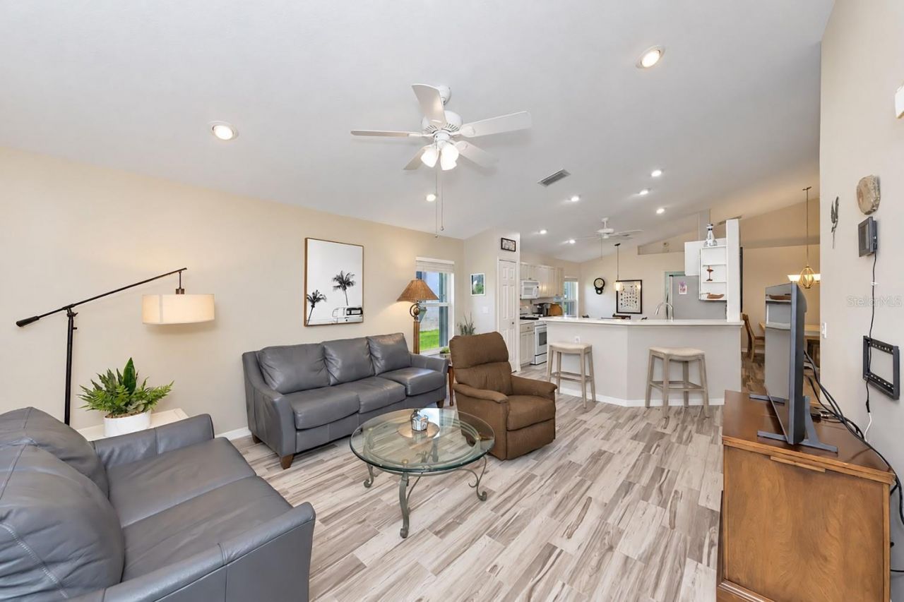 5113 Flagstone Drive, Sarasota, FL 34238 Photo