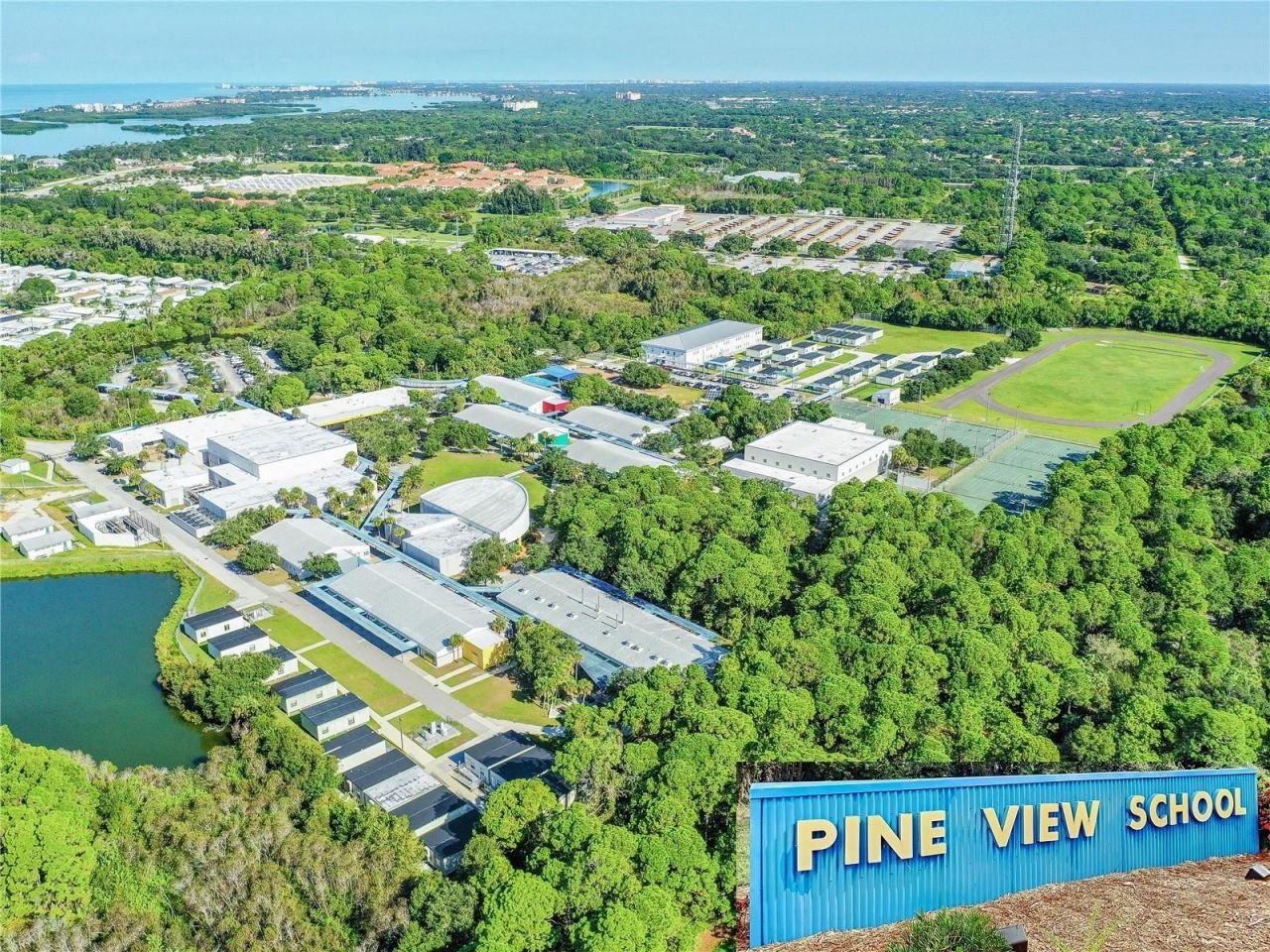 5113 Flagstone Drive, Sarasota, FL 34238 Photo