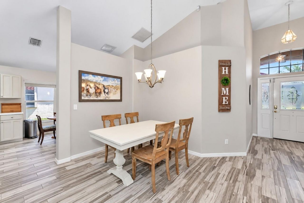 5113 Flagstone Drive , Sarasota, FL 34238 Photo