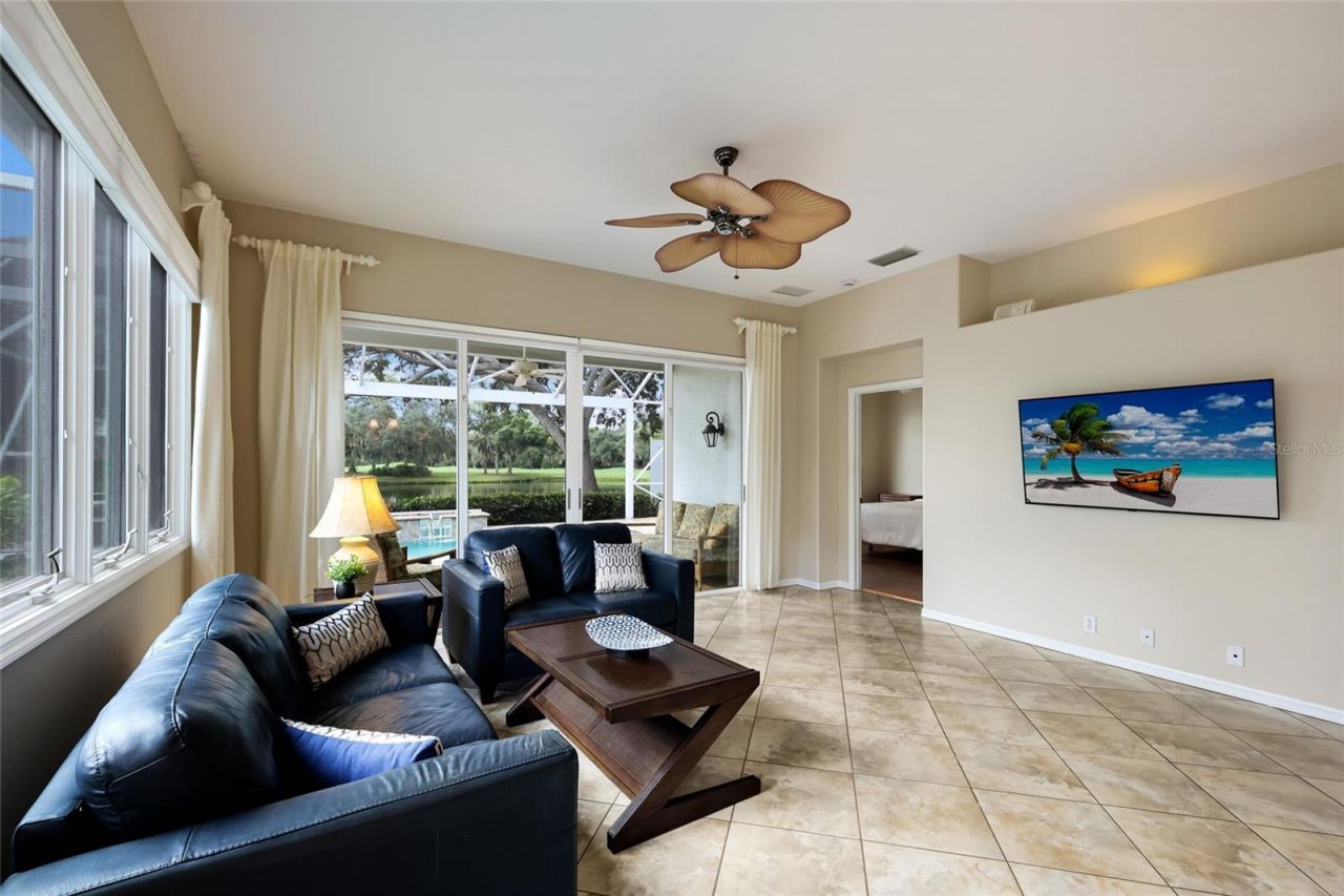 8728 52nd Drive E, Bradenton, FL 34211 Photo