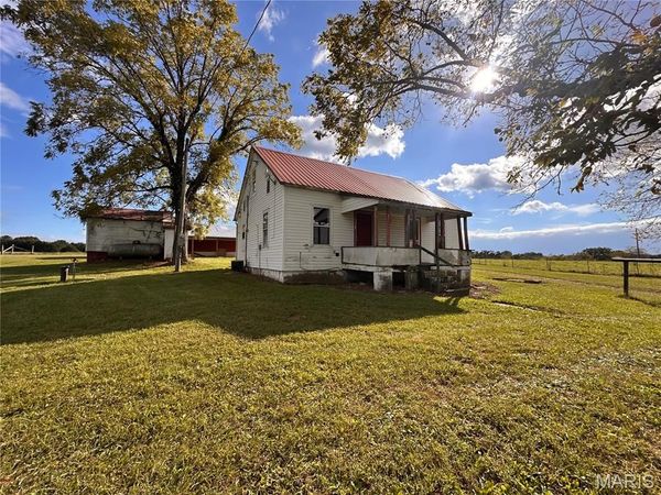 88 County Road 716 , Belle, MO 65013