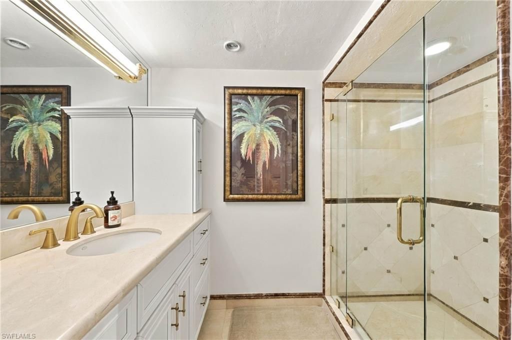 9653 Gulf Shore Dr , Unit 502, Naples, FL 34108 Photo