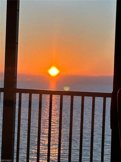 9653 Gulf Shore Dr , Unit 502, Naples, FL 34108 Photo