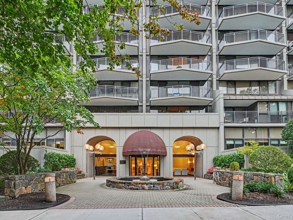 15 Stewart Place, Unit 12A, White Plains, NY 10603
