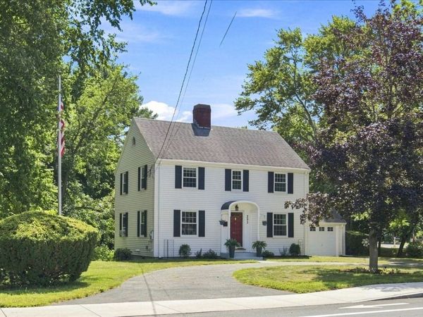 293 Main Street, Walpole, MA 02081