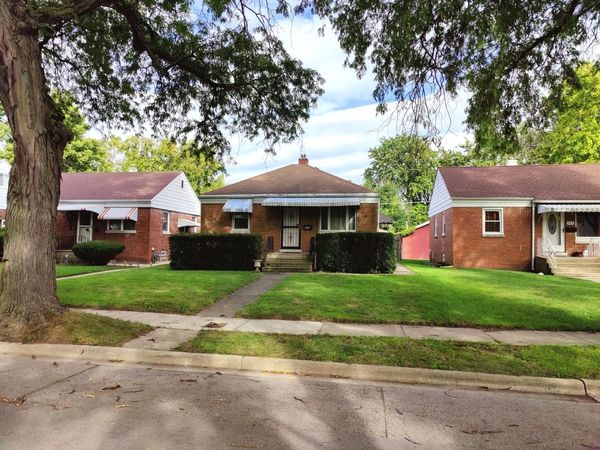 200 Earl Avenue , Joliet, IL 60436
