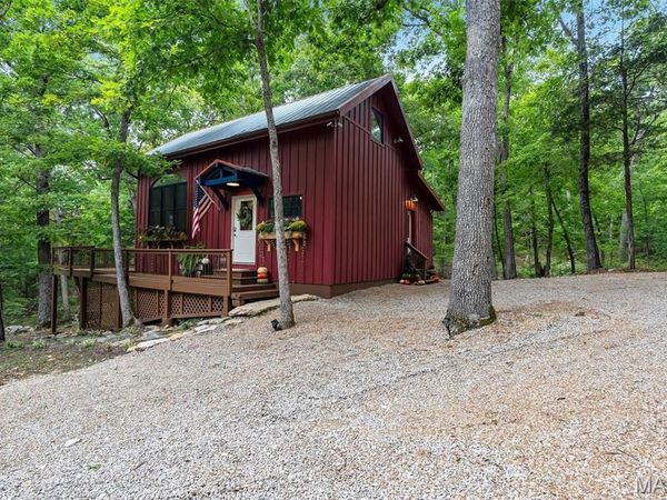 16950 College Creek Road , Marthasville, MO 63357