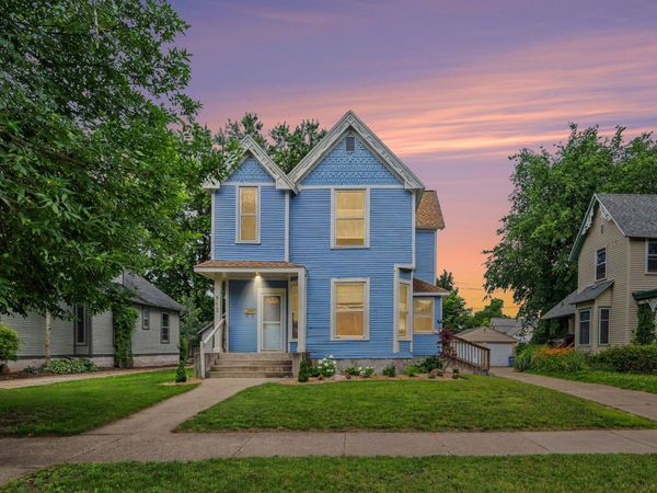 711 Paris Avenue SE, Grand Rapids, MI 49503