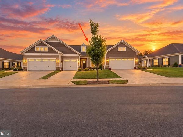 48 CAMDEN CIRCLE , LA PLATA, MD 20646