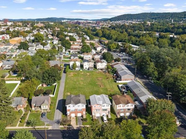 1118 W LEHIGH STREET , BETHLEHEM, PA 18018