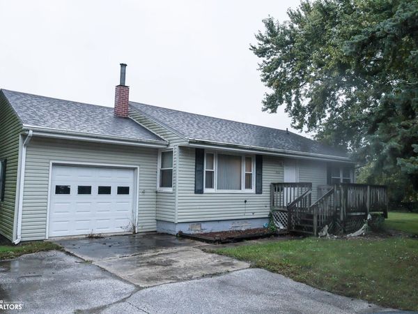 711 Simpson Street, Duncombe, IA 50532
