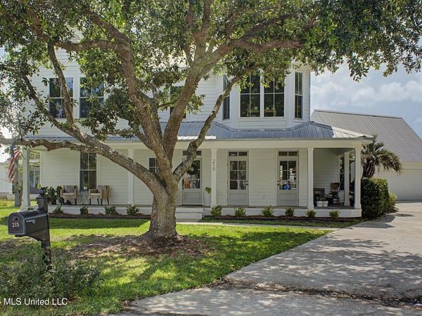 215 Blue Heron Cove, Waveland, MS 39576