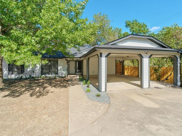 7600 E Woodstone CV, Unit B, Austin, TX 78749