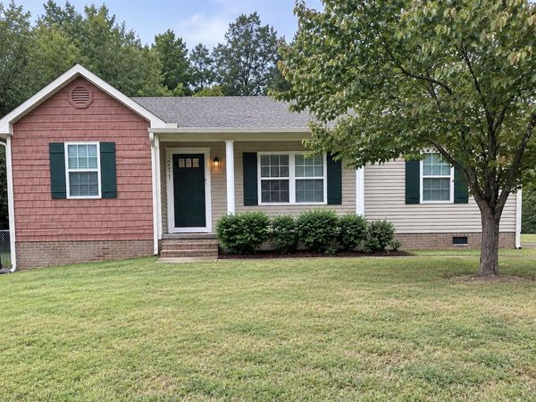 211 Jackson Avenue , Scottsville, KY 42164