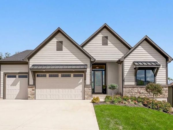 22428 W 90th Terrace, Lenexa, KS 66227