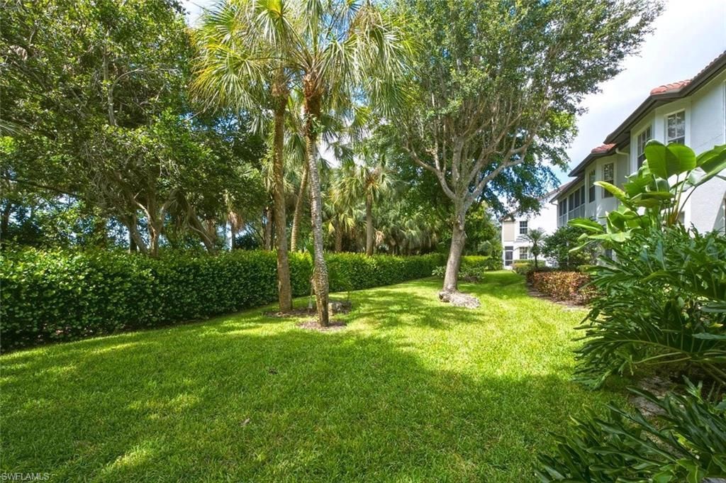 2165 Hawksridge Dr , Unit 1303, Naples, FL 34105 Photo