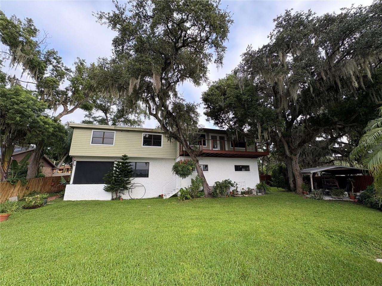 4223 E Riverhills Drive, Tampa, FL 33617 Photo