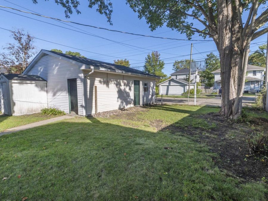 Property Image 37