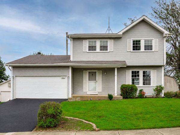 19665 S Arran Drive , Frankfort, IL 60423