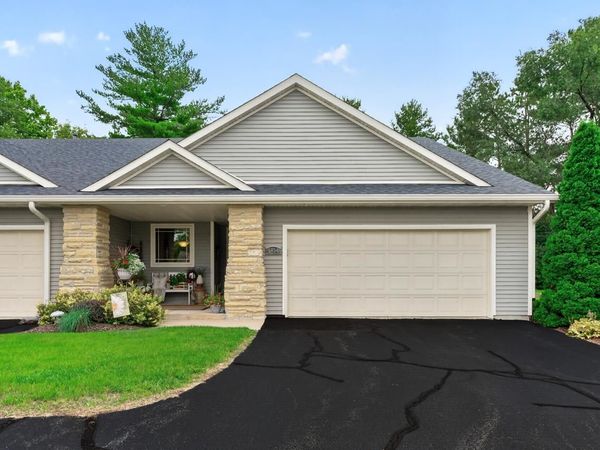 5734 JACKIES Drive, LOVES PARK, IL 61111