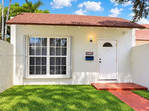 8018 SW 103rd Ave , Miami, FL 33173