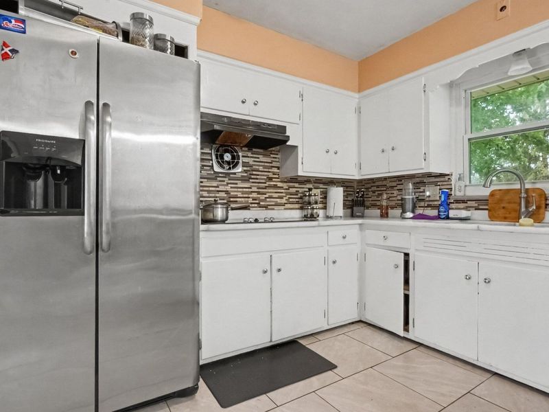 226 Oxley Road, Columbus, OH 43228 Photo 8