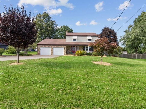 47568 Middle Ridge Road, Amherst, OH 44001